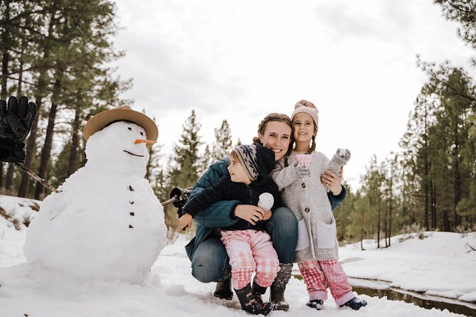 Rovaniemi: Private Winter Wonderland Photoshoot Tour - A winter photo session with room to move