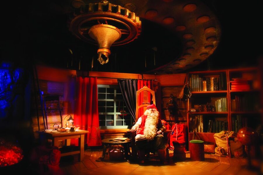 Rovaniemi: Santa Claus Village and Arctic Circle - Crossing the Arctic Circle and collecting your certificate