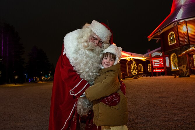 Rovaniemi Santa Claus Village Husky and Reindeer Tour VIP VAN - Santa Claus Village gives you a gentle start
