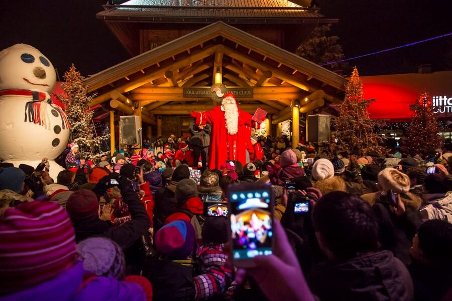Rovaniemi: Santa Claus Village & Santa Park in One Day - What the $387 price buys you