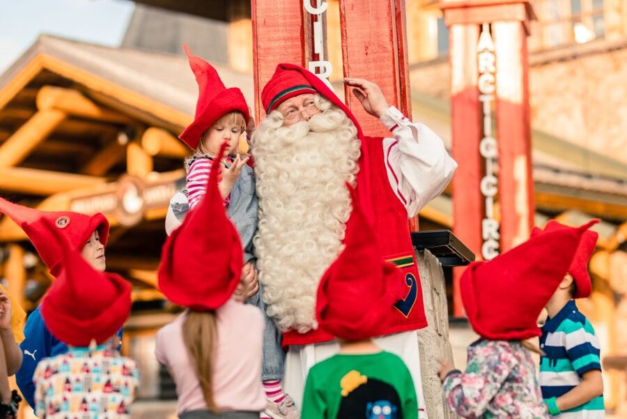 Rovaniemi: Santa Claus Village Visit with Hotel Pickup - Why Santa Claus Village works so well for families