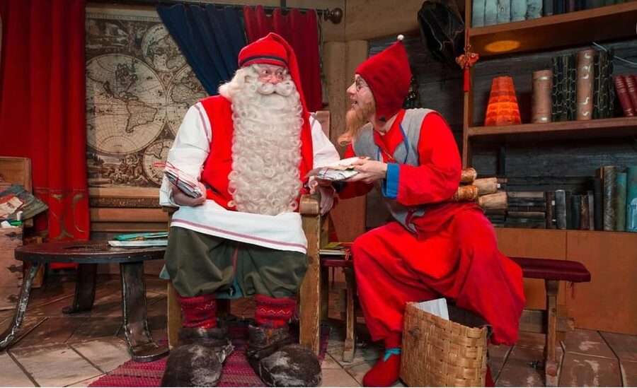 Rovaniemi: Tour to Santa Claus Village with Hotel pick up - What the $129 price really covers