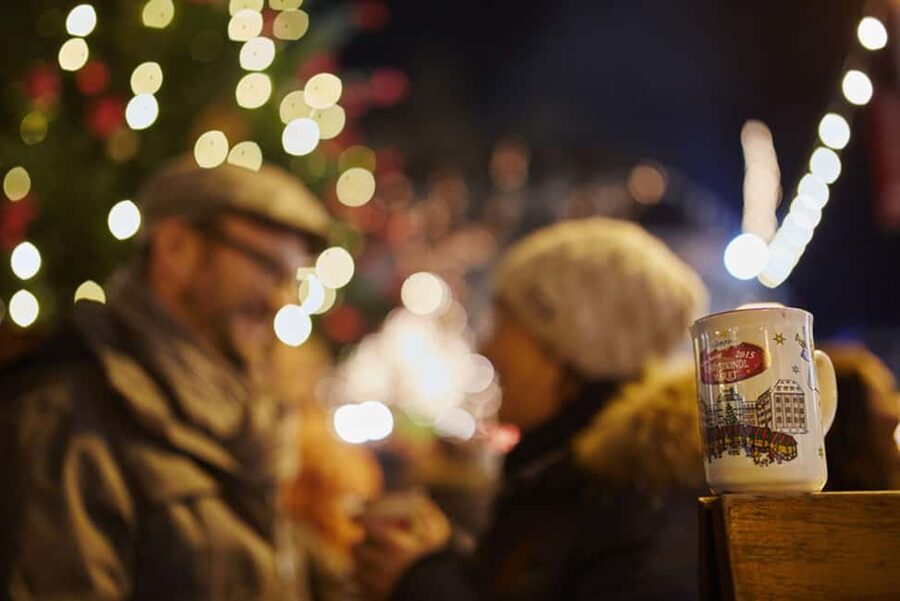 Saarbrücken: Magical Christmas tour through the old town - What the two-hour schedule feels like