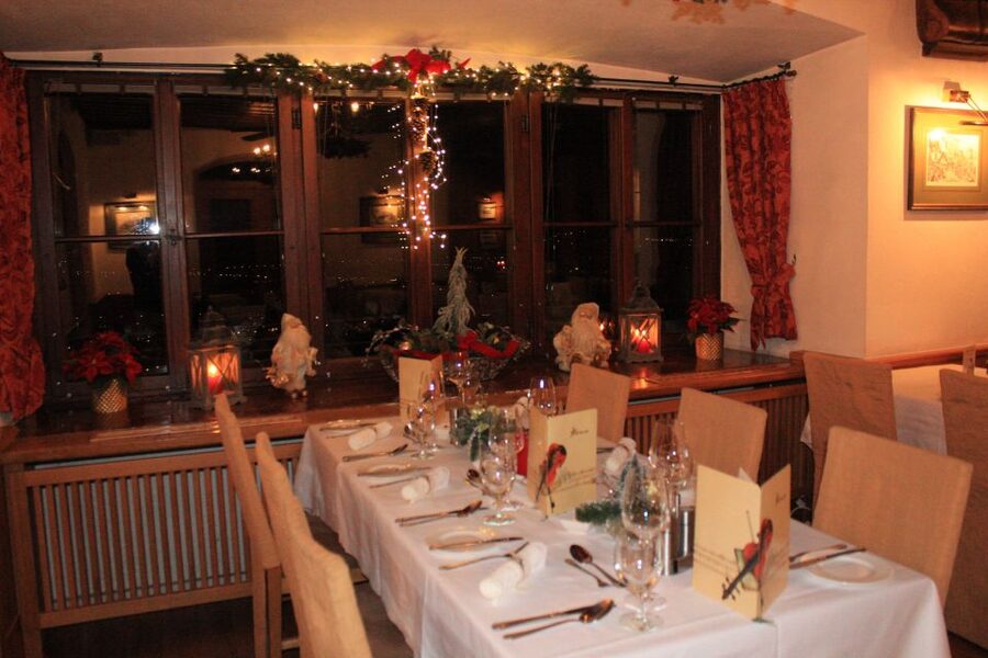 Salzburg: Christmas/Advent Concert & Dinner - Small details that make the night better
