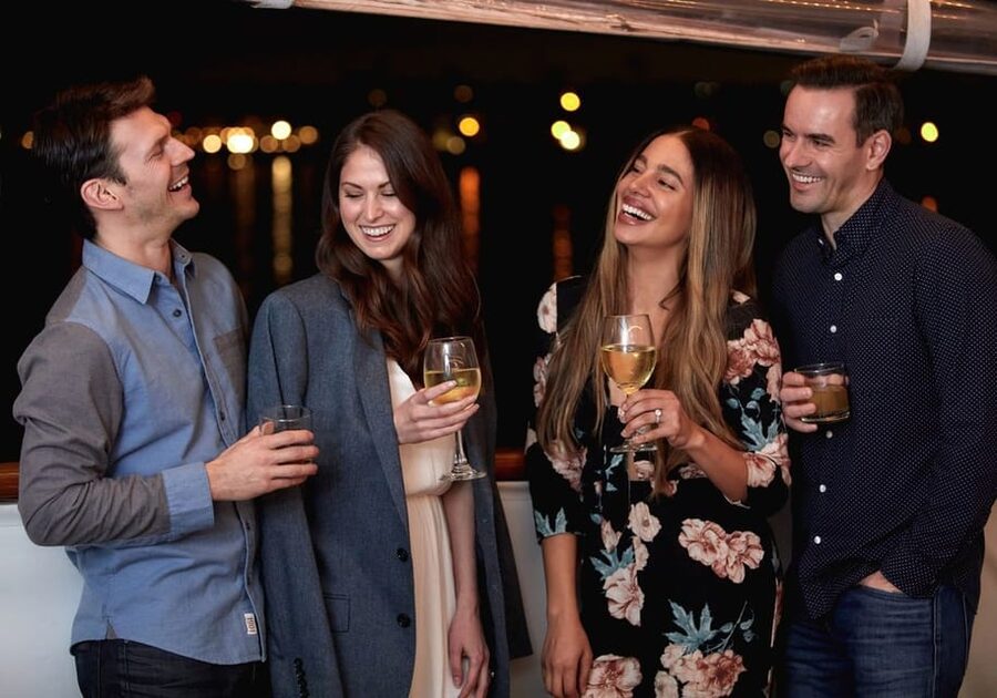 San Diego: New Year's Eve Early Buffet Dinner Cruise - Making the Most of San Diego Bay Views