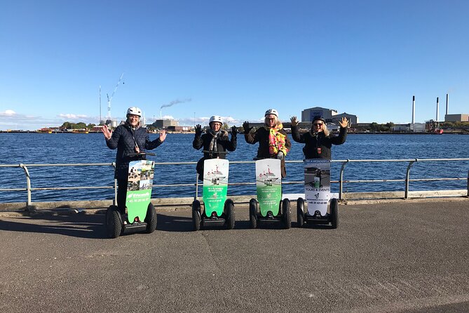 Segway Tour: Copenhagen Christmas Cruise - Warming up with coffee, pastries, or gløgg