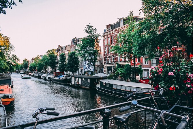 Self-guided city walking tour in Amsterdam - Finishing at the Rijksmuseum