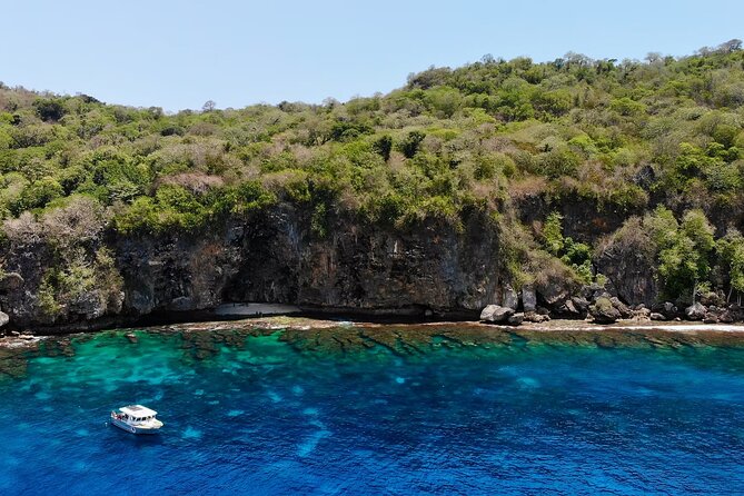 Snorkelling Christmas Island - A second site adds more than extra swimming time