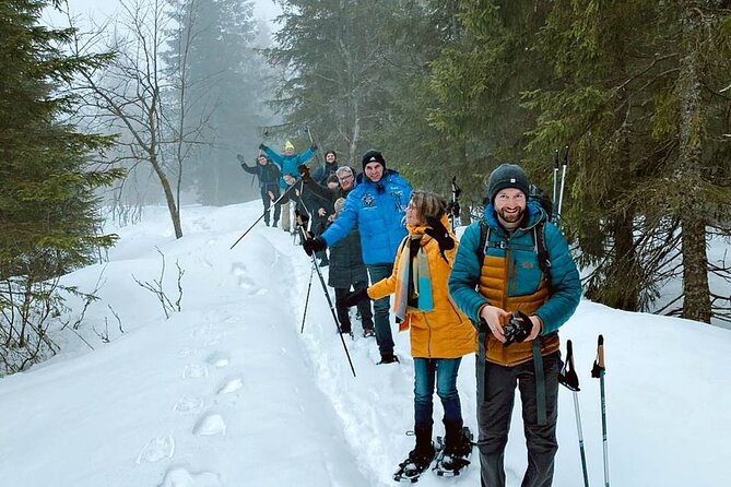Snowshoe Tour in Winter Wonderland - Oslo - Getting fitted at Frognerseteren