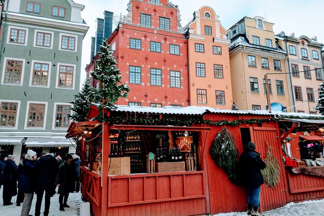Stockholm Christmas Tour and Food Tasting Experience - Polkagriskokeri and a taste of old-fashioned candy