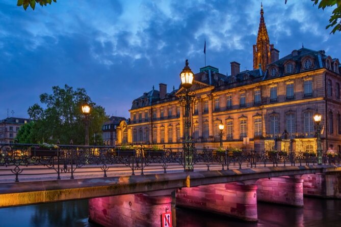 Strasbourg Christmas Magic Self Guided Walking Tour with an APP - Place Kléber and Strasbourg’s giant Christmas tree