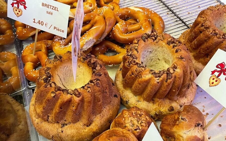 Strasbourg: Christmas Markets Walking Tour with Mulled Wine - The best squares are made for a slow look