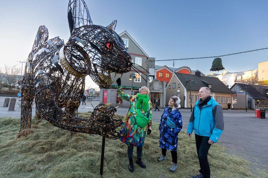 The Reykjavik Christmas Food Tour - Five food stages across central Reykjavik