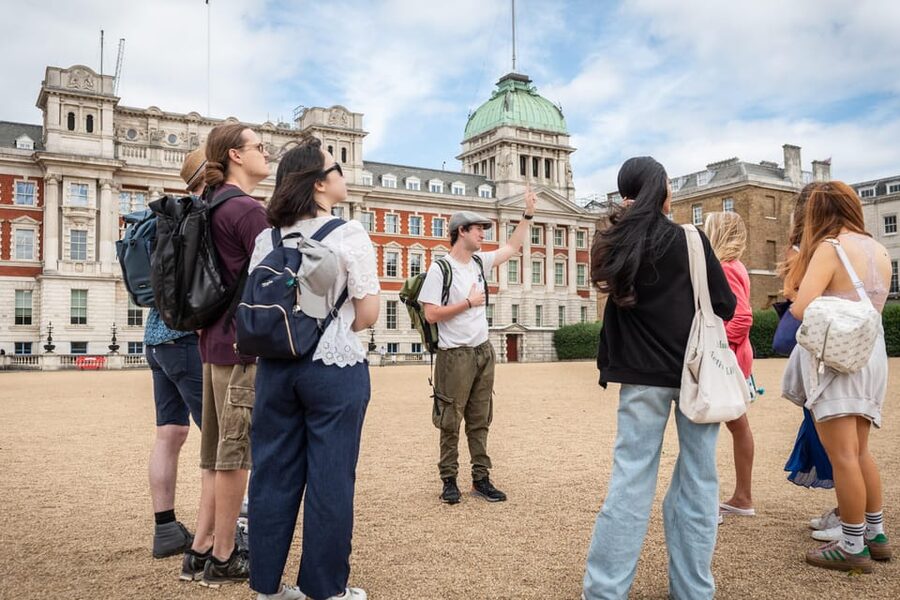 Top London Sights Tour - Christmas Day Special! - Key points at a glance