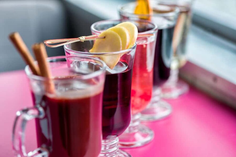 Unlimited Mulled Wine Cruise - Who should book this Budapest cruise?