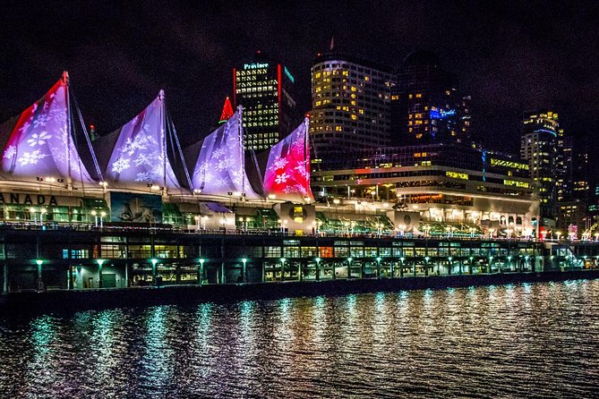 Vancouver Holiday Festive Dinner Cruises - The festive buffet and dinner pace