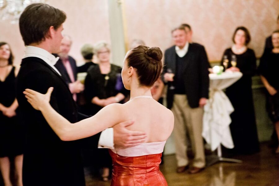 Vienna: Festive Season and New Year's Eve Waltz Workshop - Timing, Cancellations, and What to Bring
