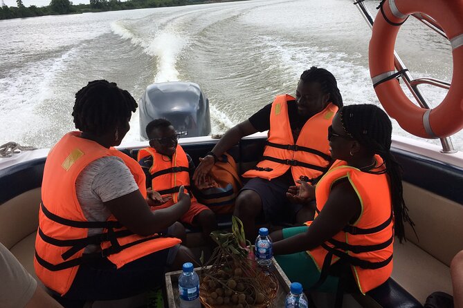 VIP Tour in Saigon: New Year’s Eve Fireworks 2027 by SpeedBoat - Why the small passenger limit matters