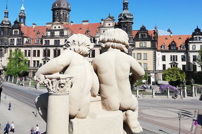 Walking Tour of Historic Dresden with a Christmas Touch. Small group tour. - The palace courtyard and Renaissance decoration