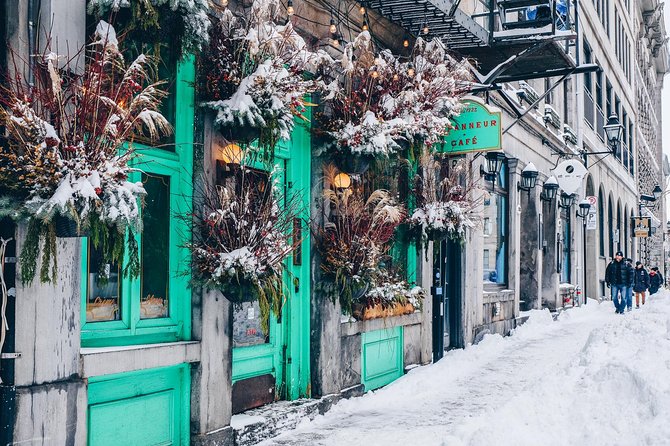 Winter Express: Old Montreal Highlights Walking Tour - Guide quality is the main reason to book