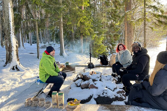 Winter Wonderland Hike in a National Park - Winter clothing and what to bring